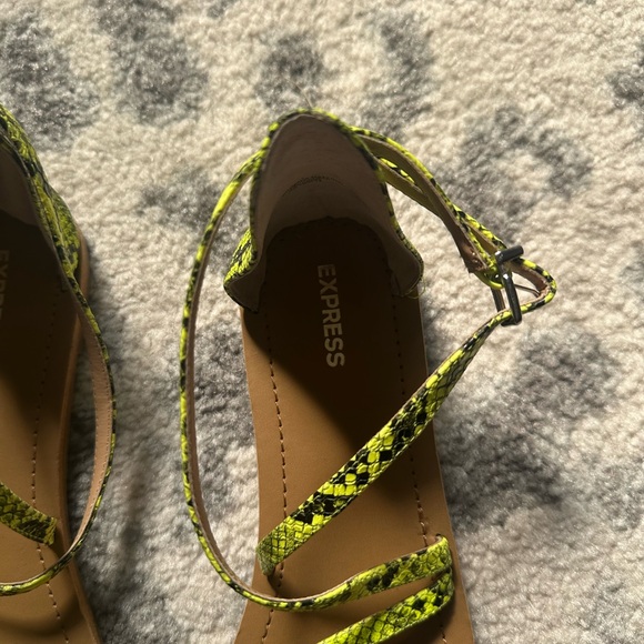 Express sandals - Picture 2 of 5